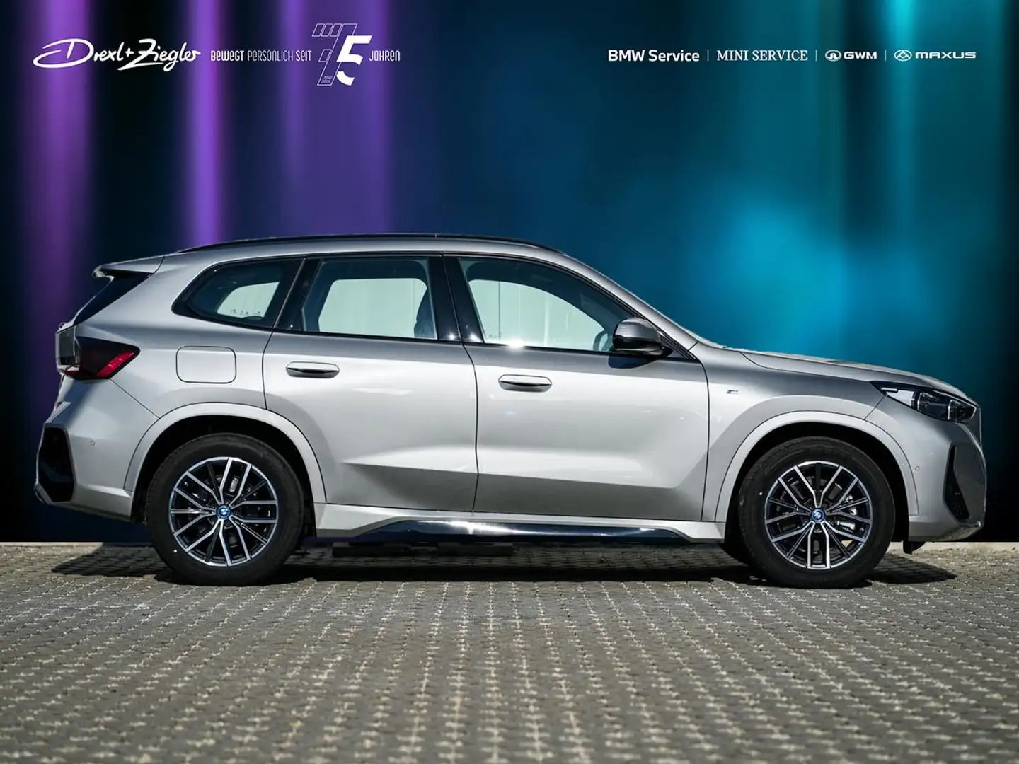 BMW X1 xDrive25e M Sport ACC AdapLED Komfzg SpiegelP Plateado - 2