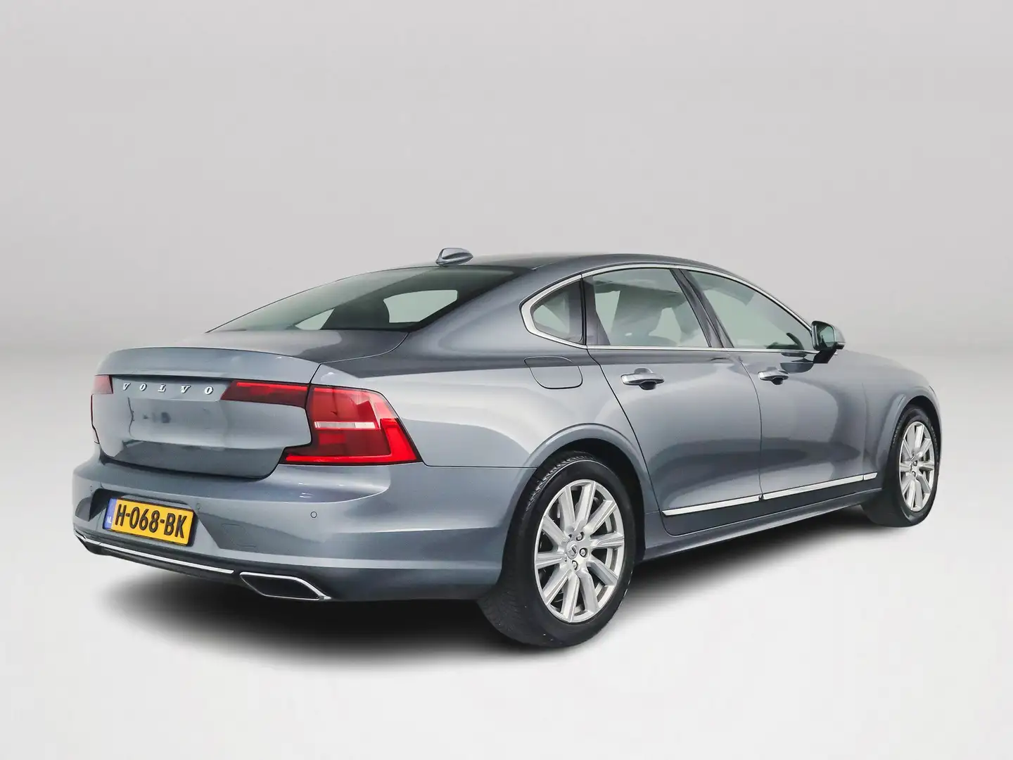 Volvo S90 T4 Aut. Business Luxury | Stoelverwarming | Pilot Gris - 2