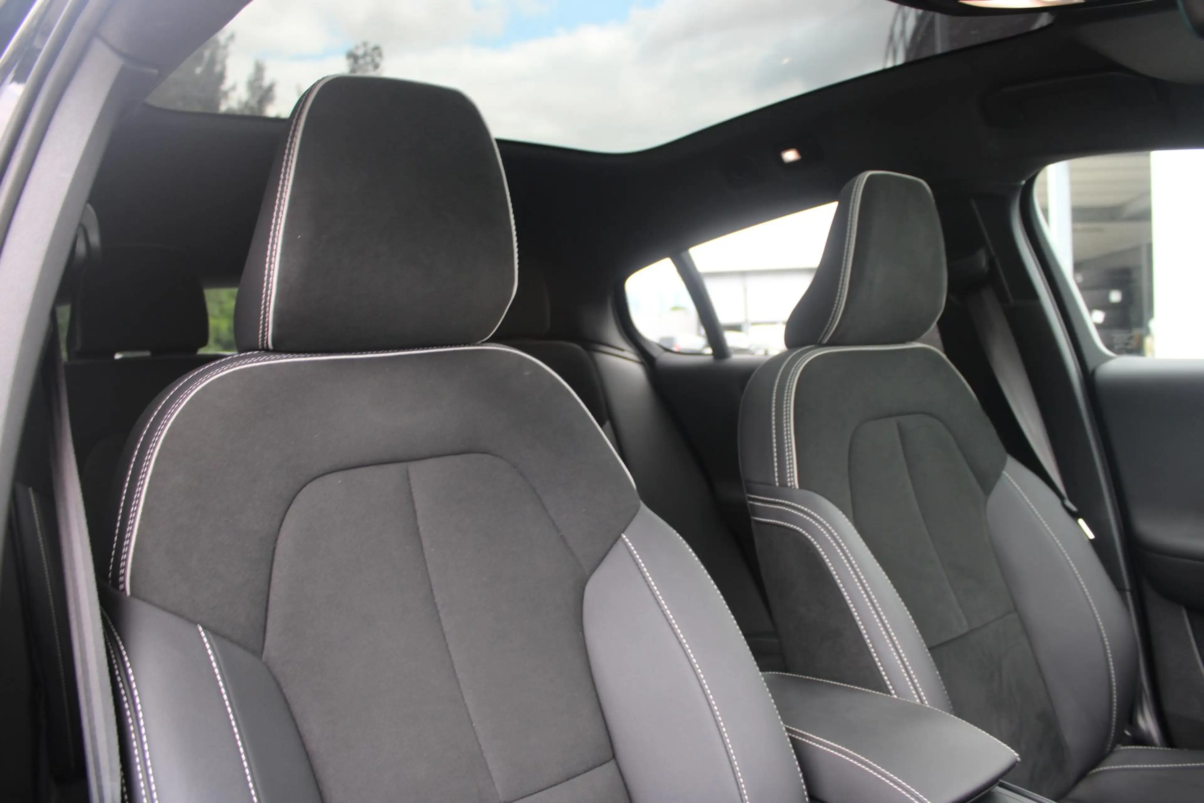 Volvo C40 Recharge Ultimate 69 kWh — photo 5