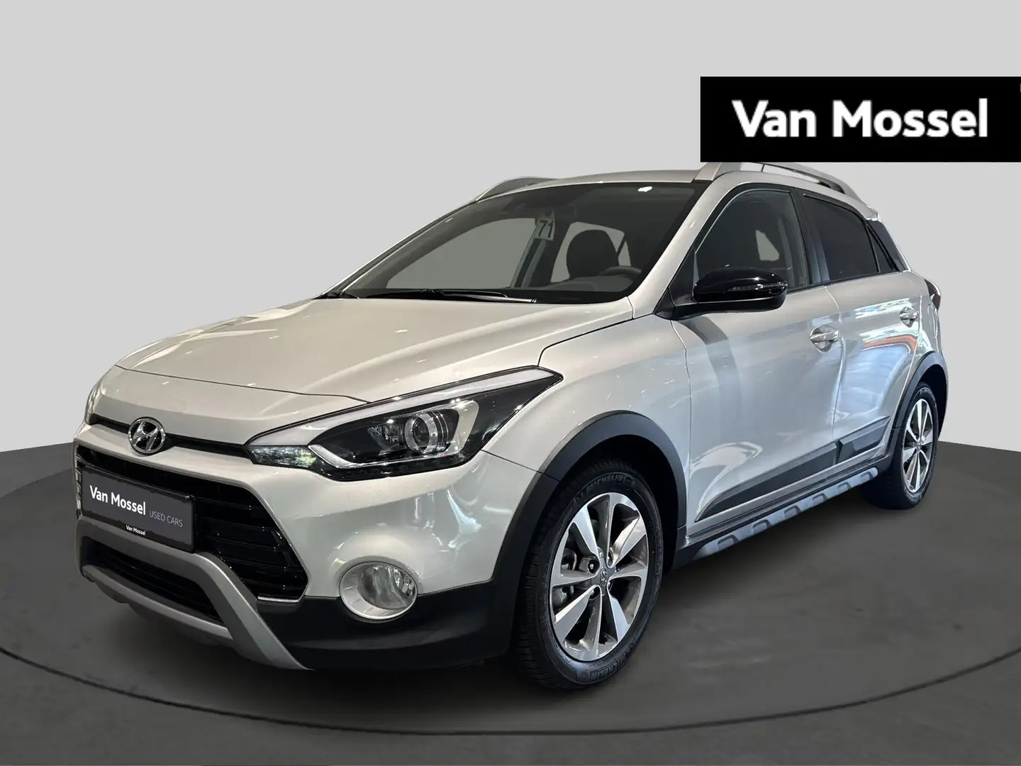 Hyundai i20 1.0 T-GDi 7DCT Twist Tch Pck #1 Active Gris - 1
