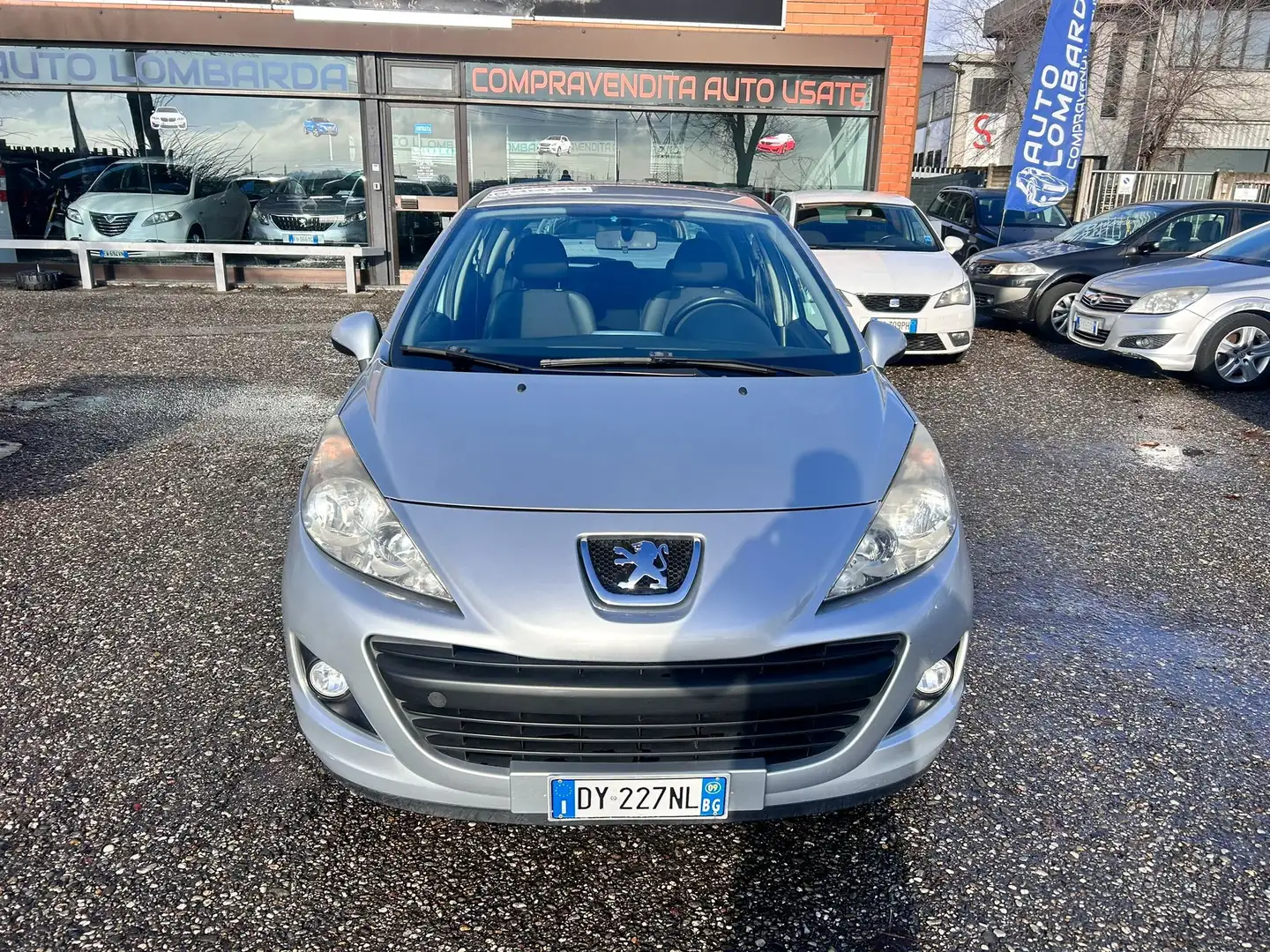 Peugeot 207 207 5p 1.4 vti 16v XS c/esp Gris - 2