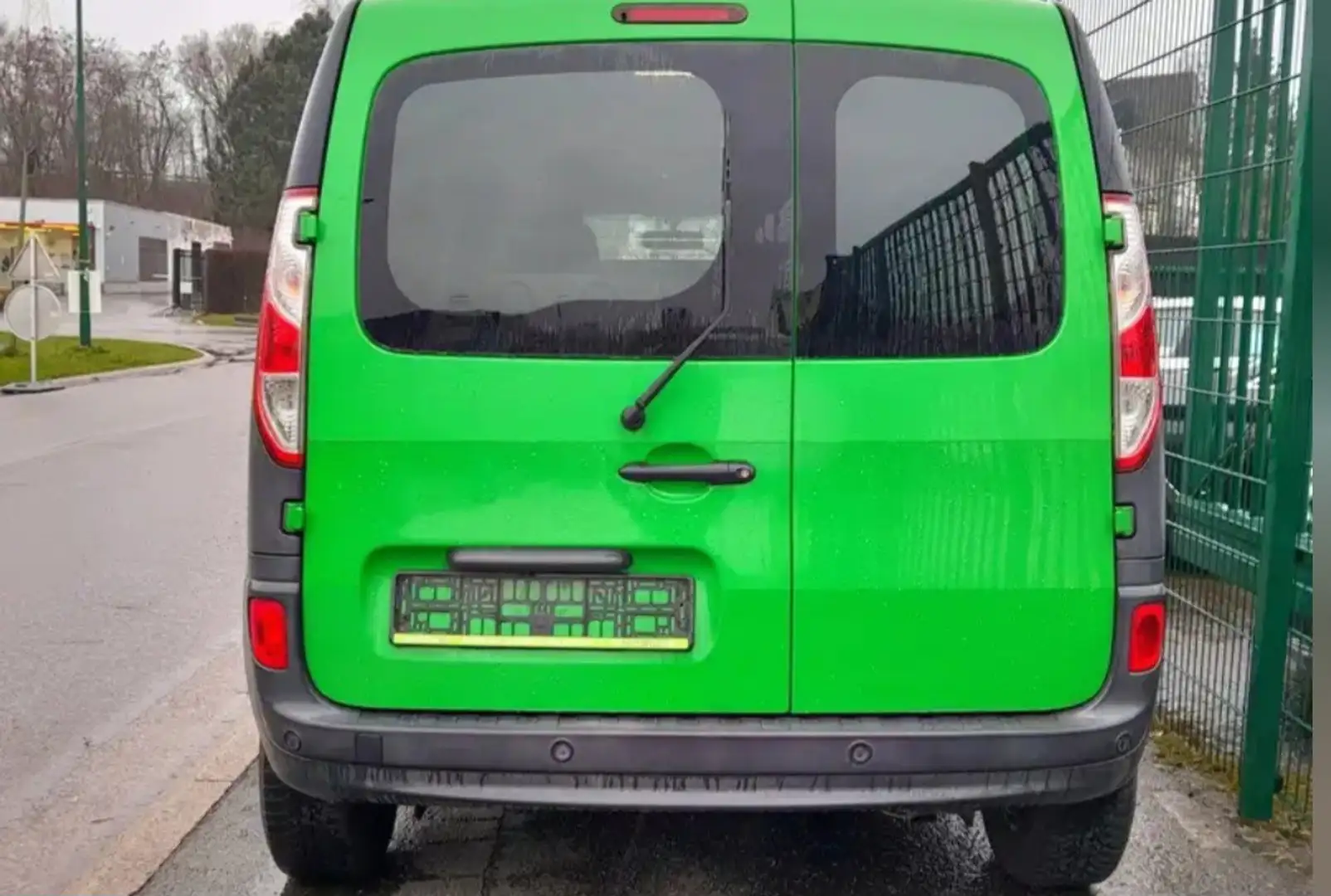 Renault Kangoo UTILIT 15 dCi Confort 90 GPS AIRCO PT LAT NV DISTR Groen - 2