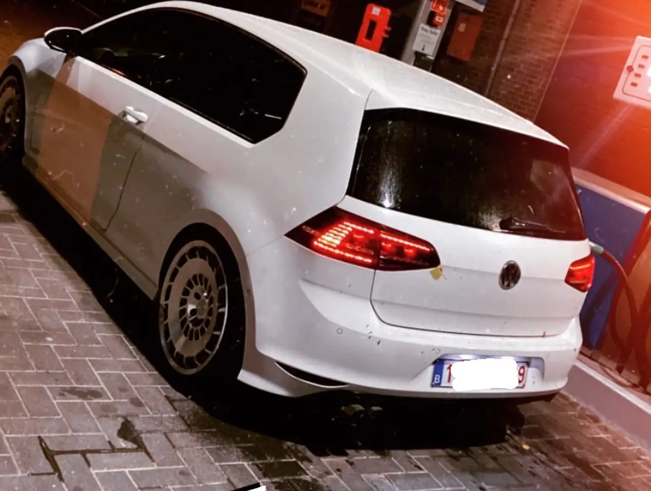 Volkswagen Golf Standard Model — photo 9