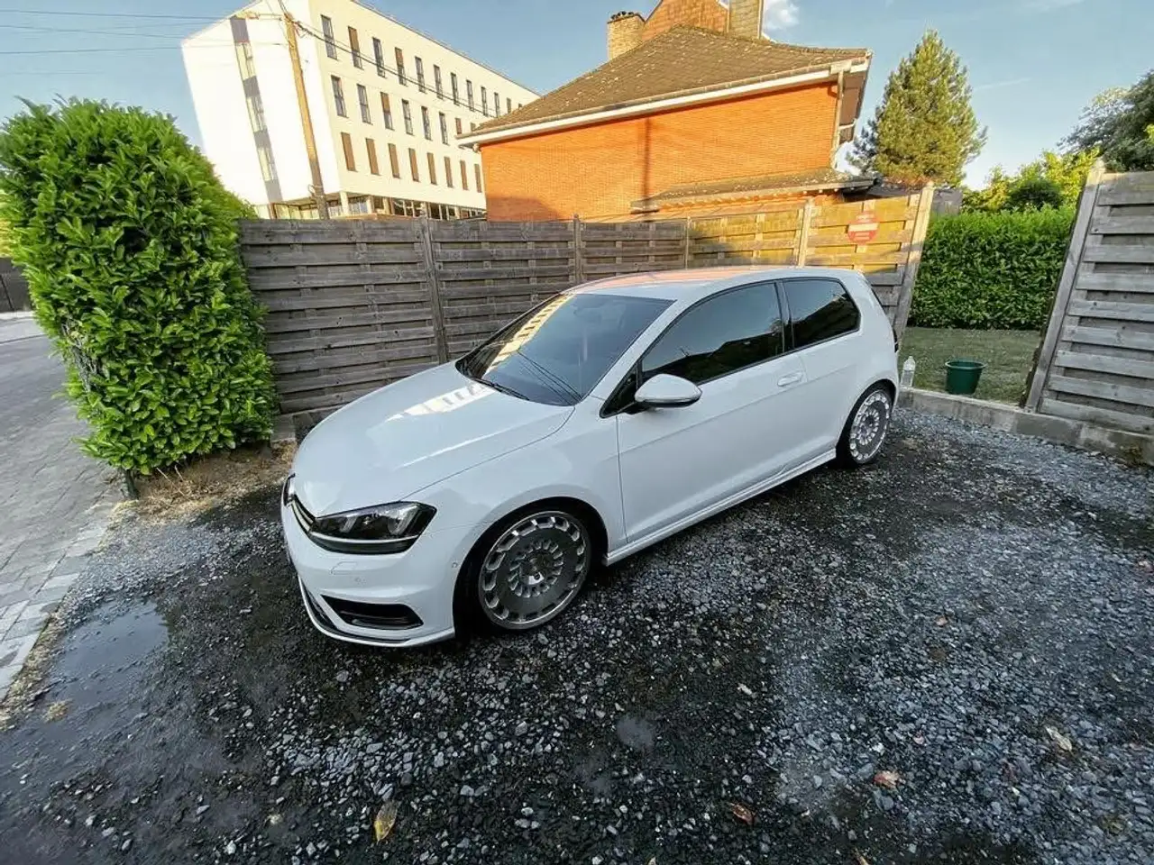 Volkswagen Golf Standard Model — photo 2
