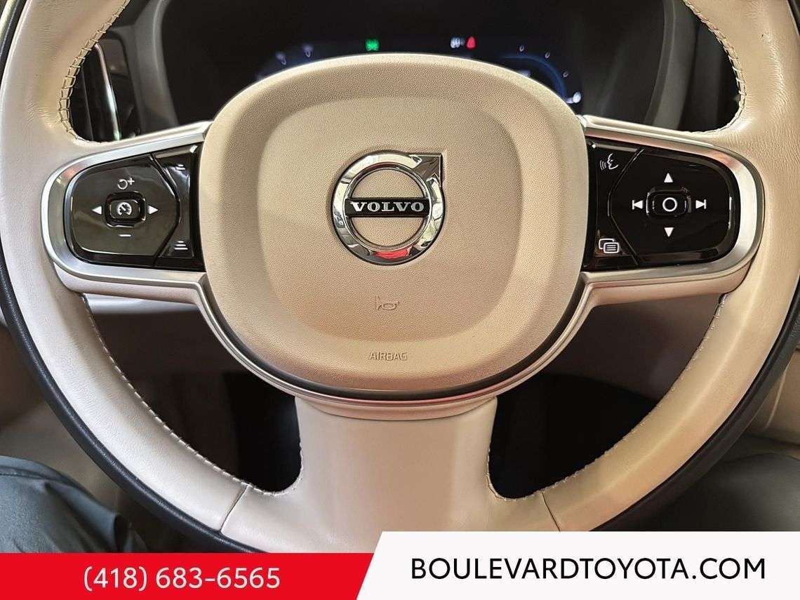 2025 Volvo XC60 T8 Plus CUIR, SIÈGES & VOLANT CHAUFFANTS, JANTES thumb 16