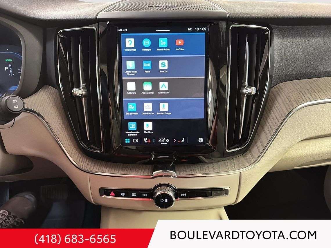 2025 Volvo XC60 T8 Plus CUIR, SIÈGES & VOLANT CHAUFFANTS, JANTES thumb 18