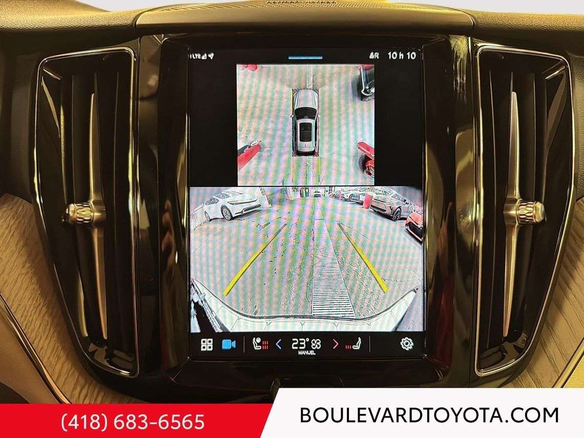 2025 Volvo XC60 T8 Plus CUIR, SIÈGES & VOLANT CHAUFFANTS, JANTES thumb 21