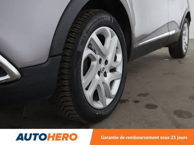 Renault Captur view 26
