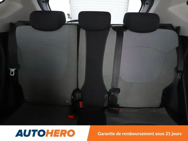 Renault Captur view 15