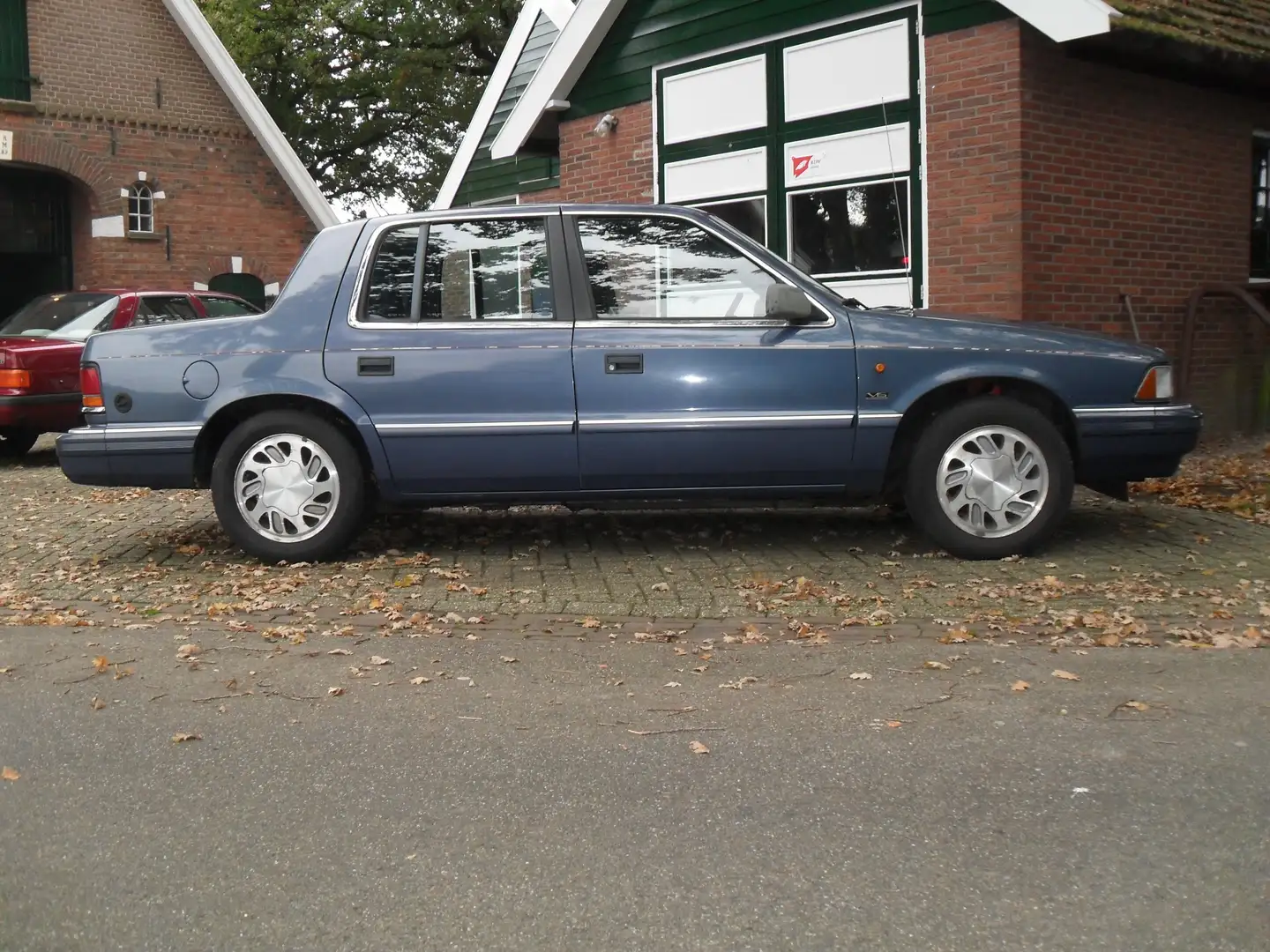 Chrysler Saratoga 3.0 LPG '92 Blau - 2