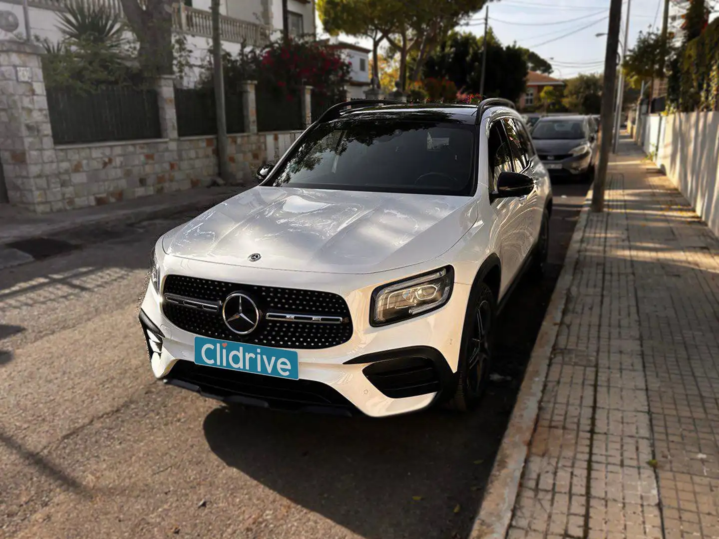 Mercedes-Benz GLB 250 4Matic 8G-DCT Blanco - 2