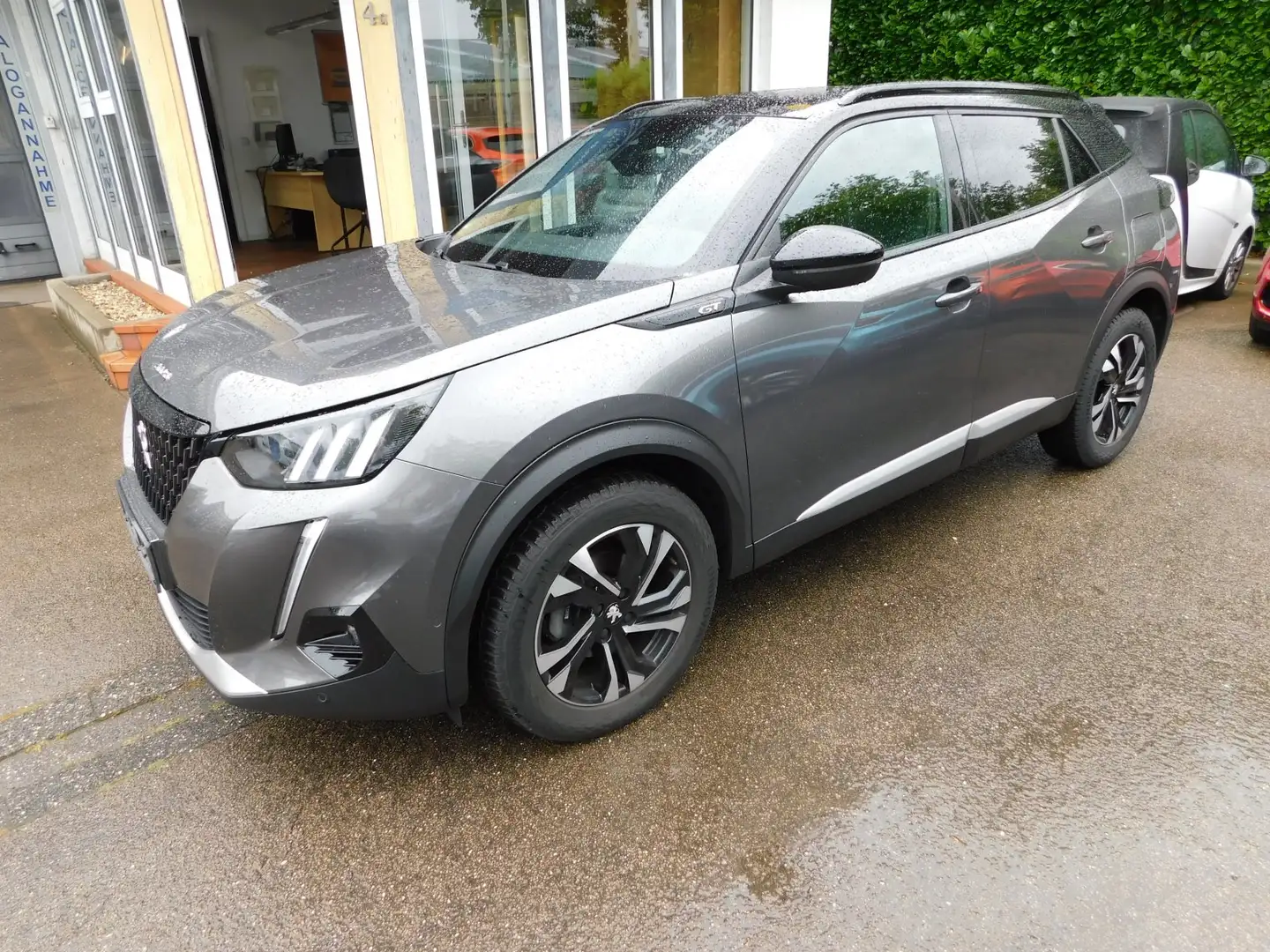 Peugeot 2008 1.2 PureTech 130 Allure (EURO 6d) Gris - 1