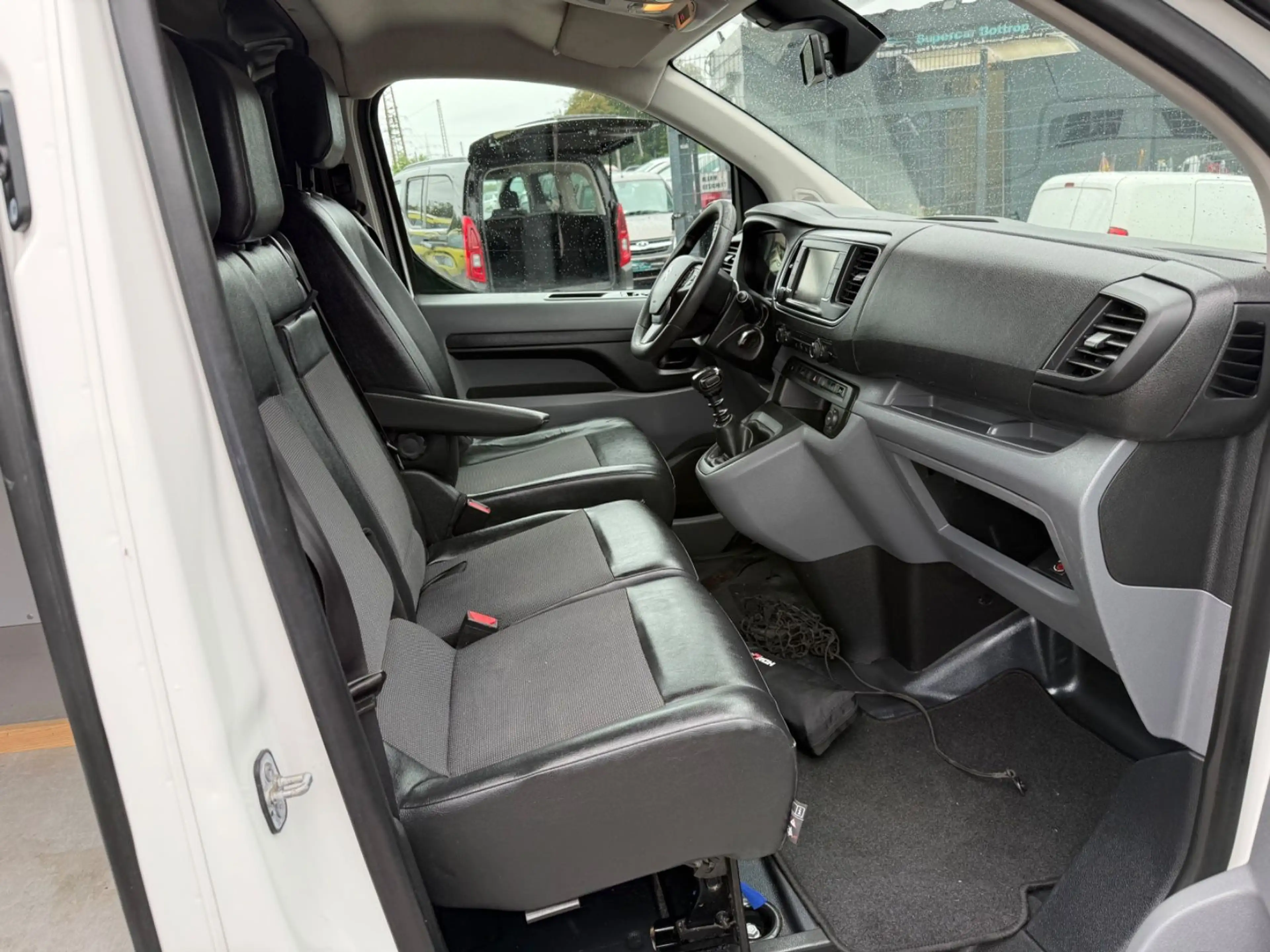 Citroen Jumpy Kasten Business M — photo 12