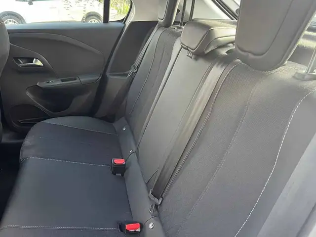 Opel Corsa view 12