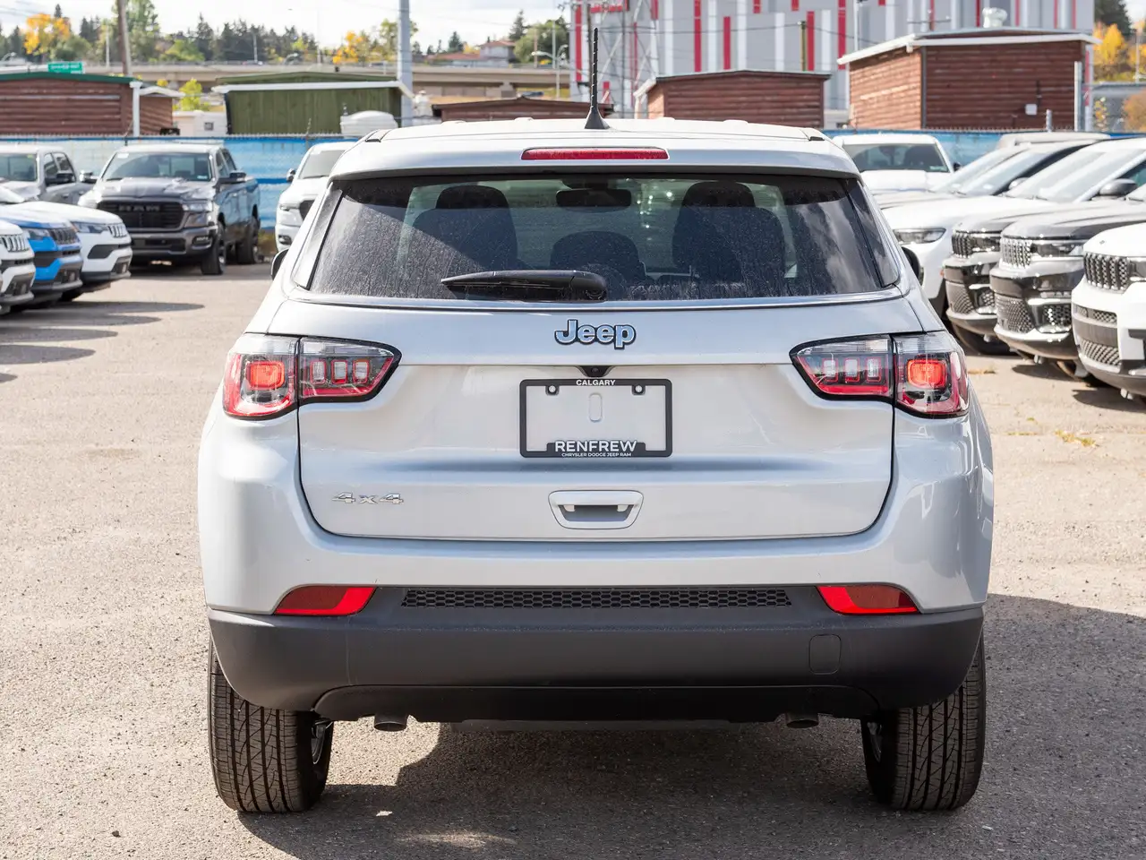 Jeep Compass photo Jeep Compass