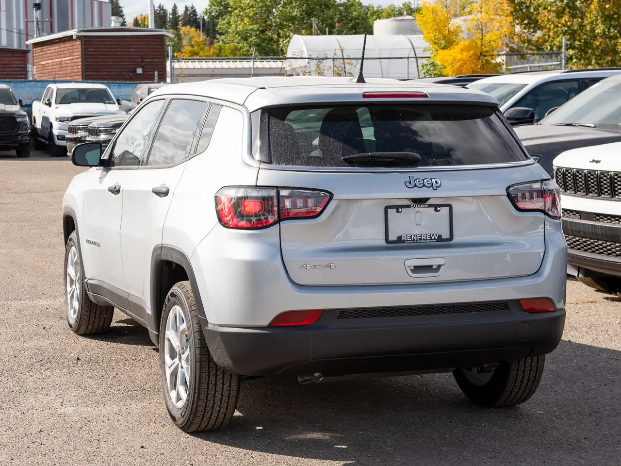 Jeep Compass photo Jeep Compass