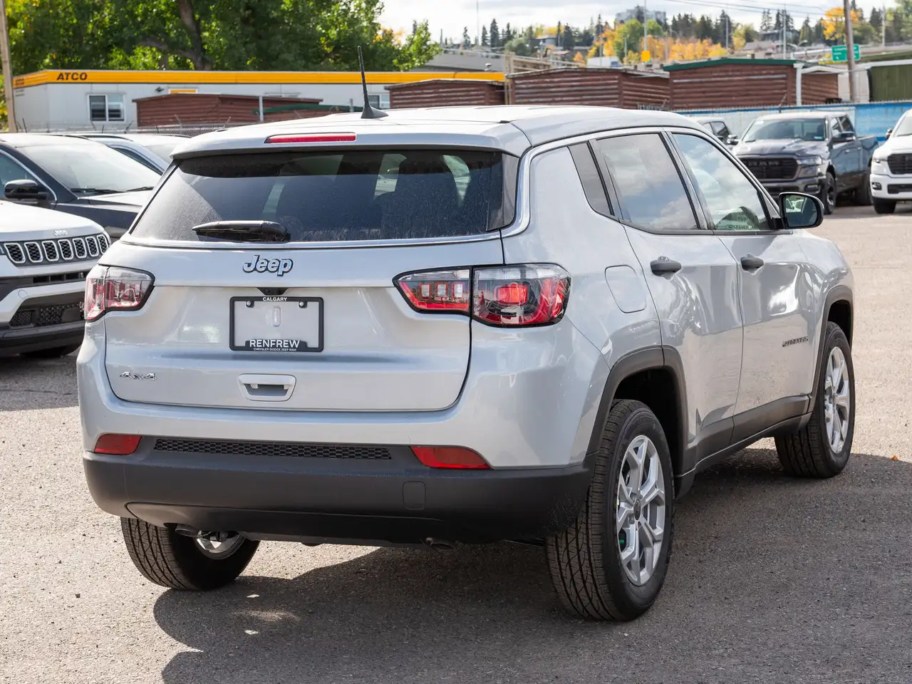 Jeep Compass photo Jeep Compass