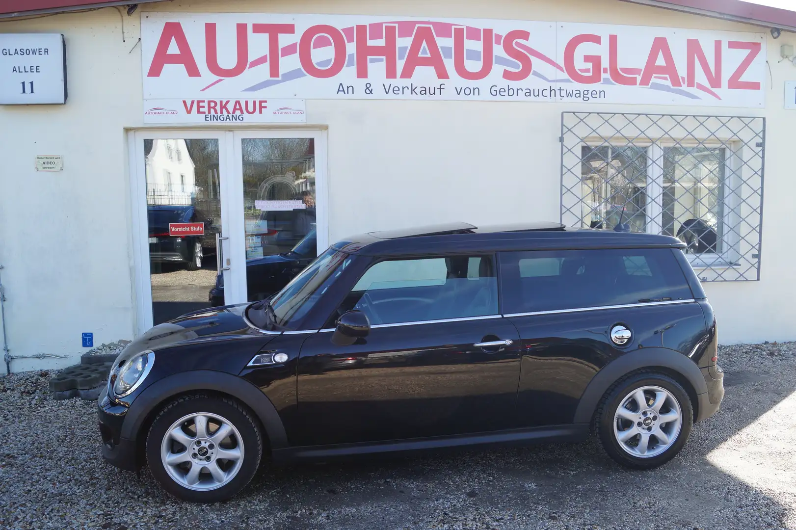 MINI Cooper S Clubman Bond Street Pano*Harman Kardon Schwarz - 2