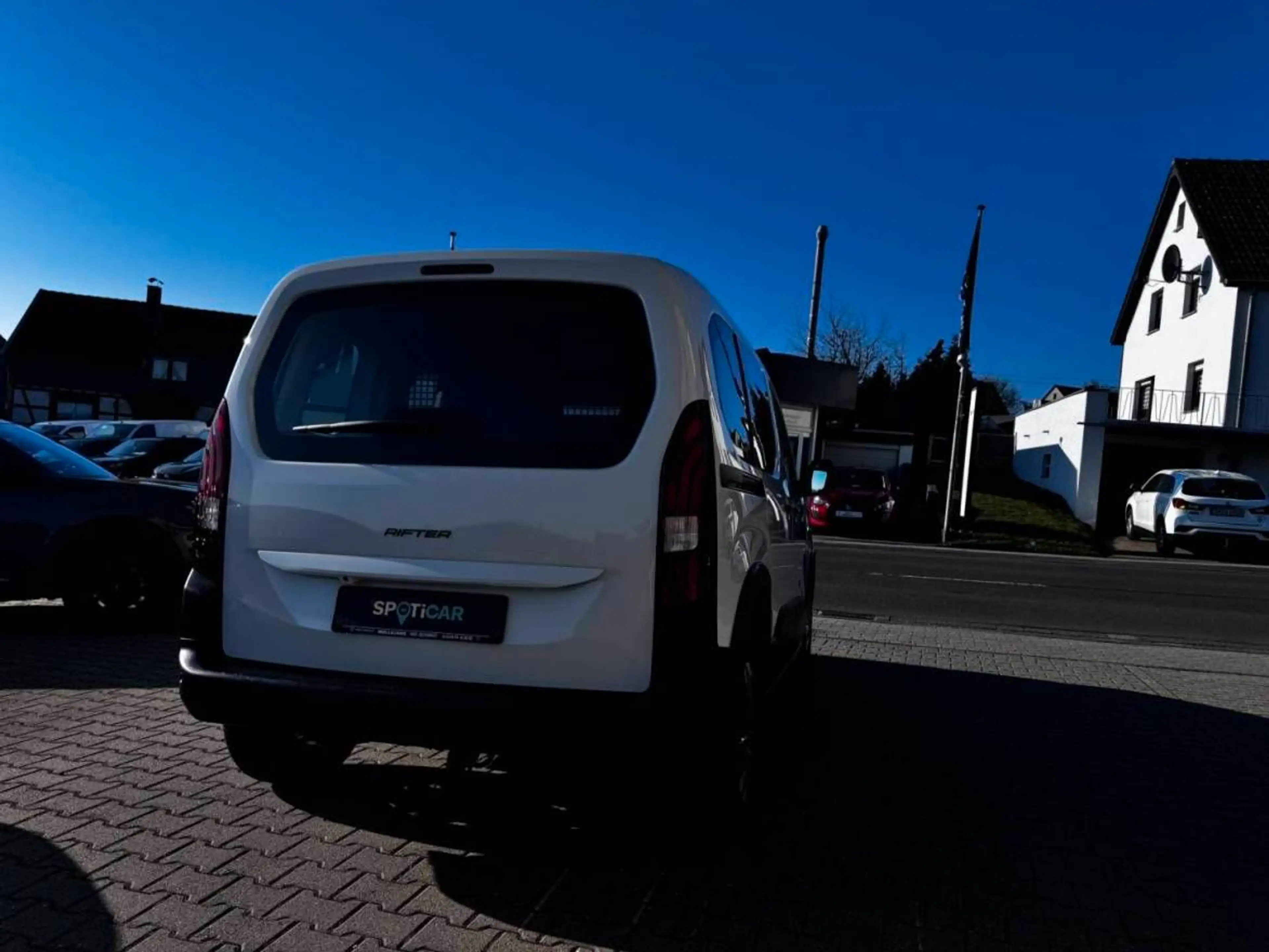 Peugeot Rifter N1 L1 Allure BlueHDi 100 — photo 3