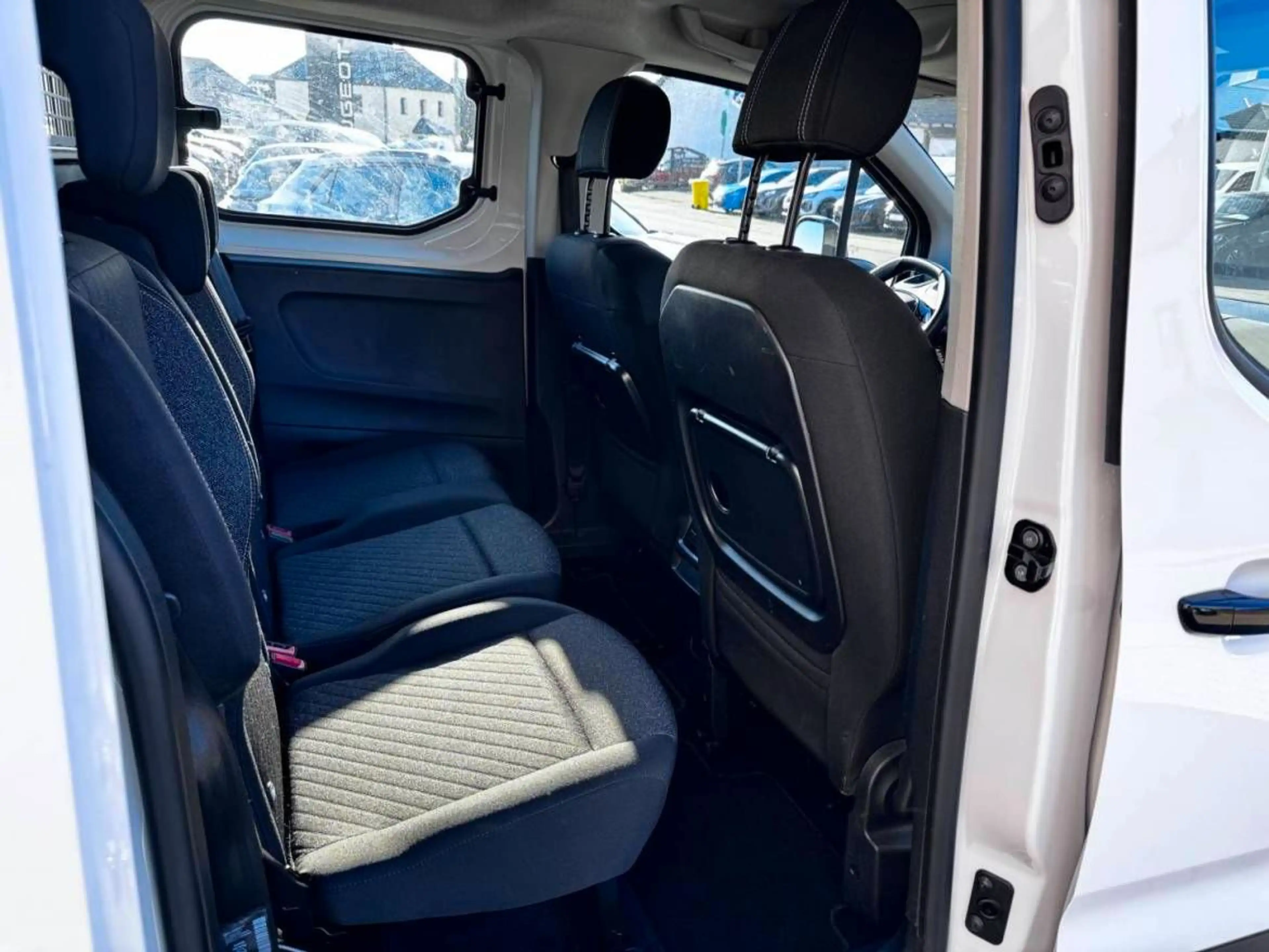 Peugeot Rifter N1 L1 Allure BlueHDi 100 — photo 7
