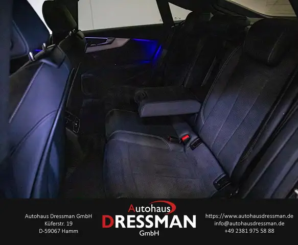 Audi S5 view 12