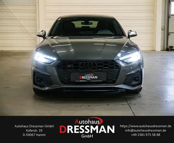 Audi S5 view 2