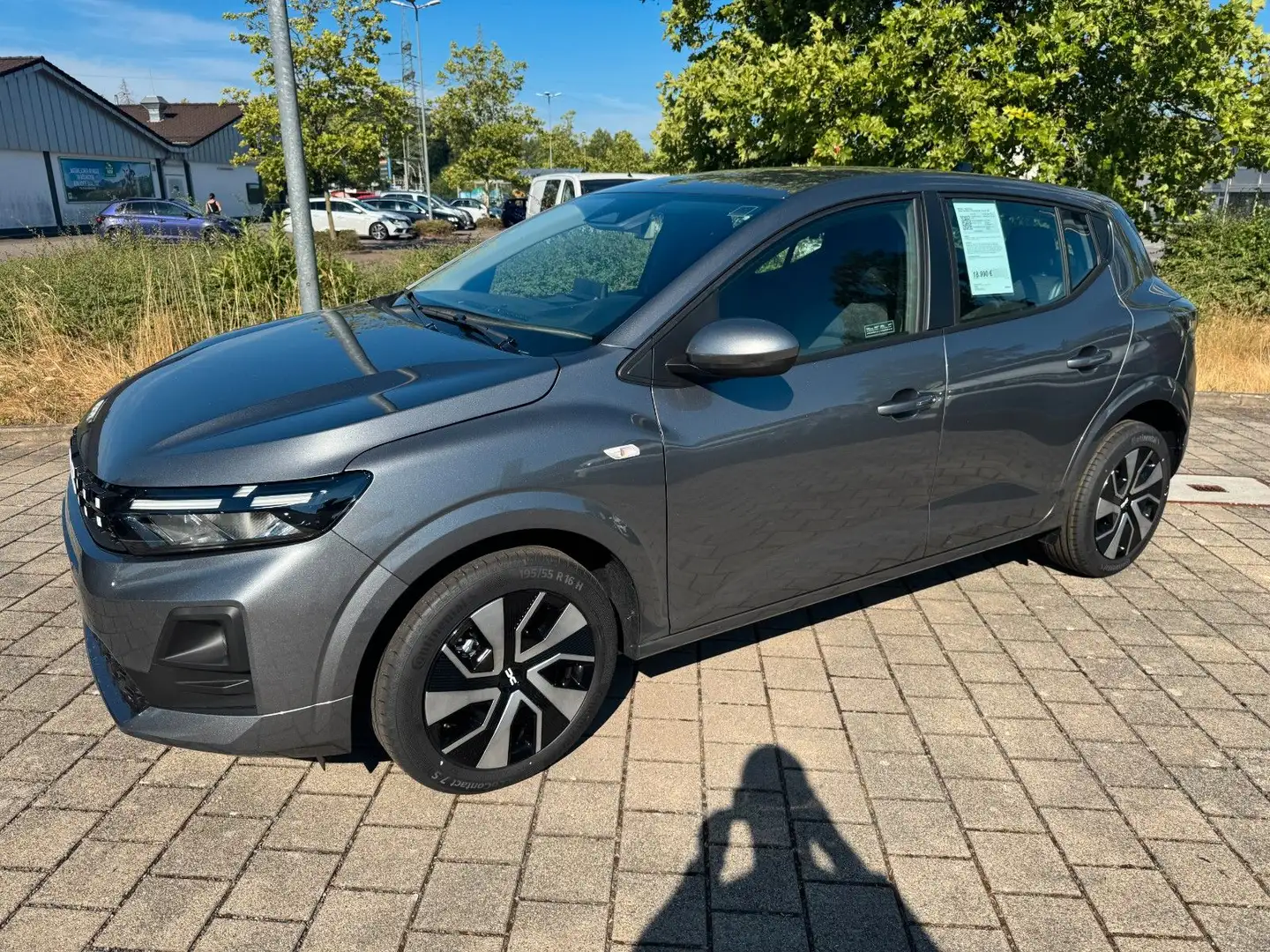 DACIA Sandero