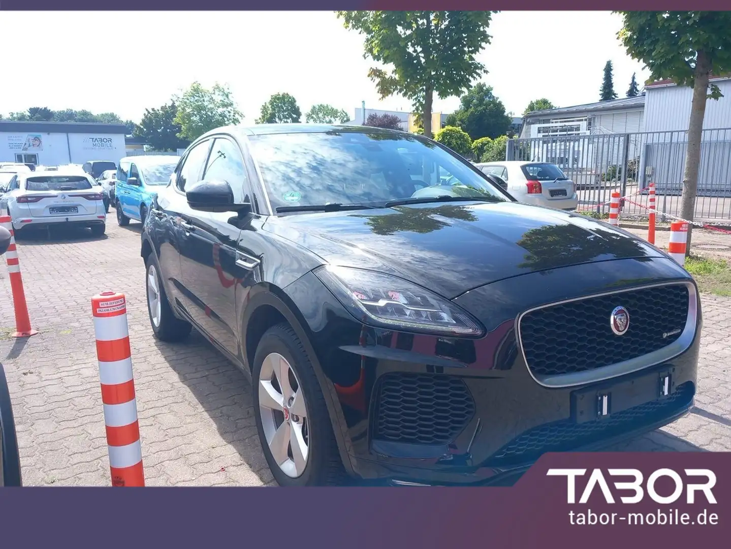 Jaguar E-Pace P250 AWD R-Dynamic Leder Nav PDC ParkAs Schwarz - 2
