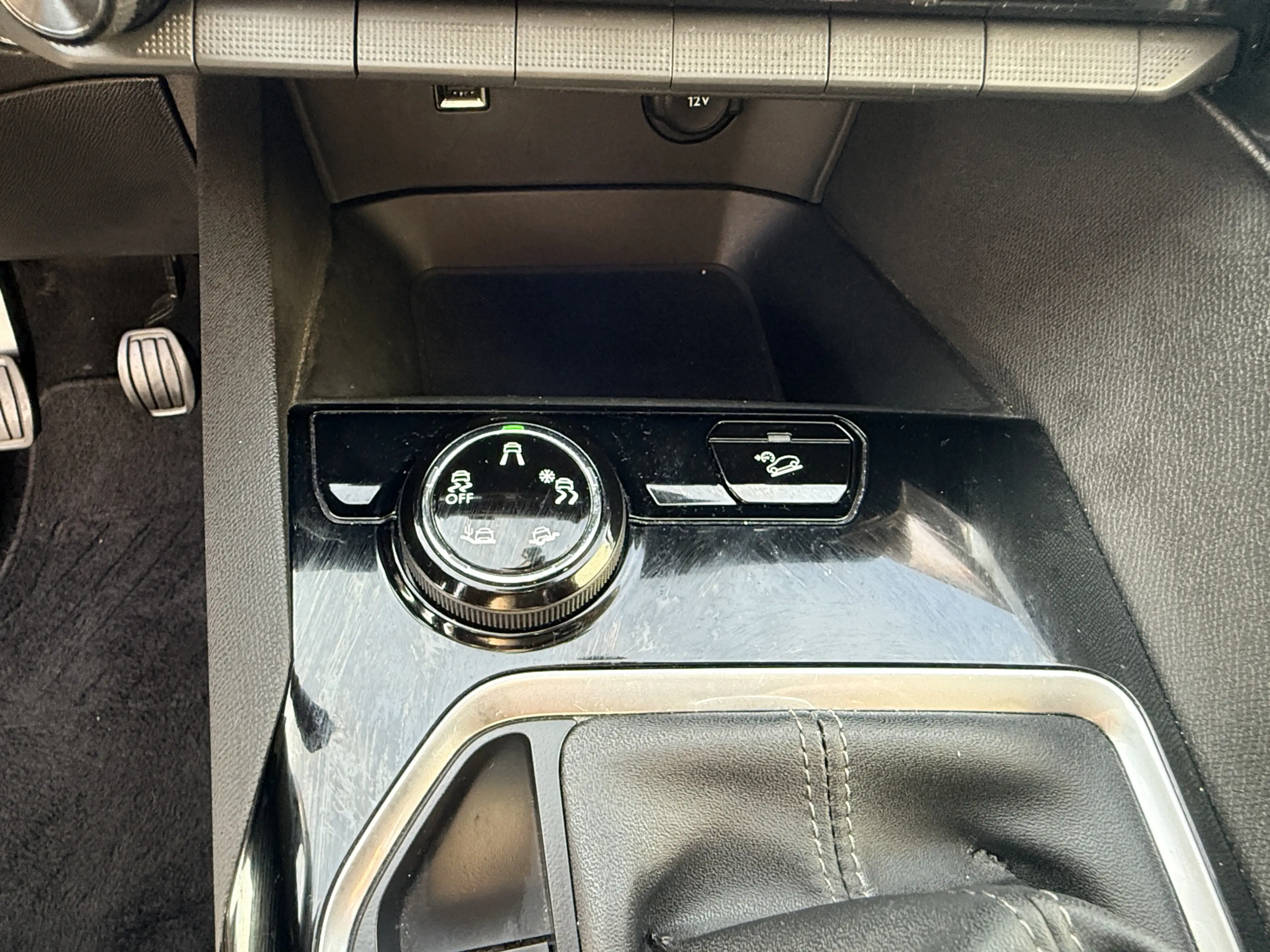 Peugeot 3008 1.2 PureTech Allure | LED | Keyless | Apple/Androi — photo 29