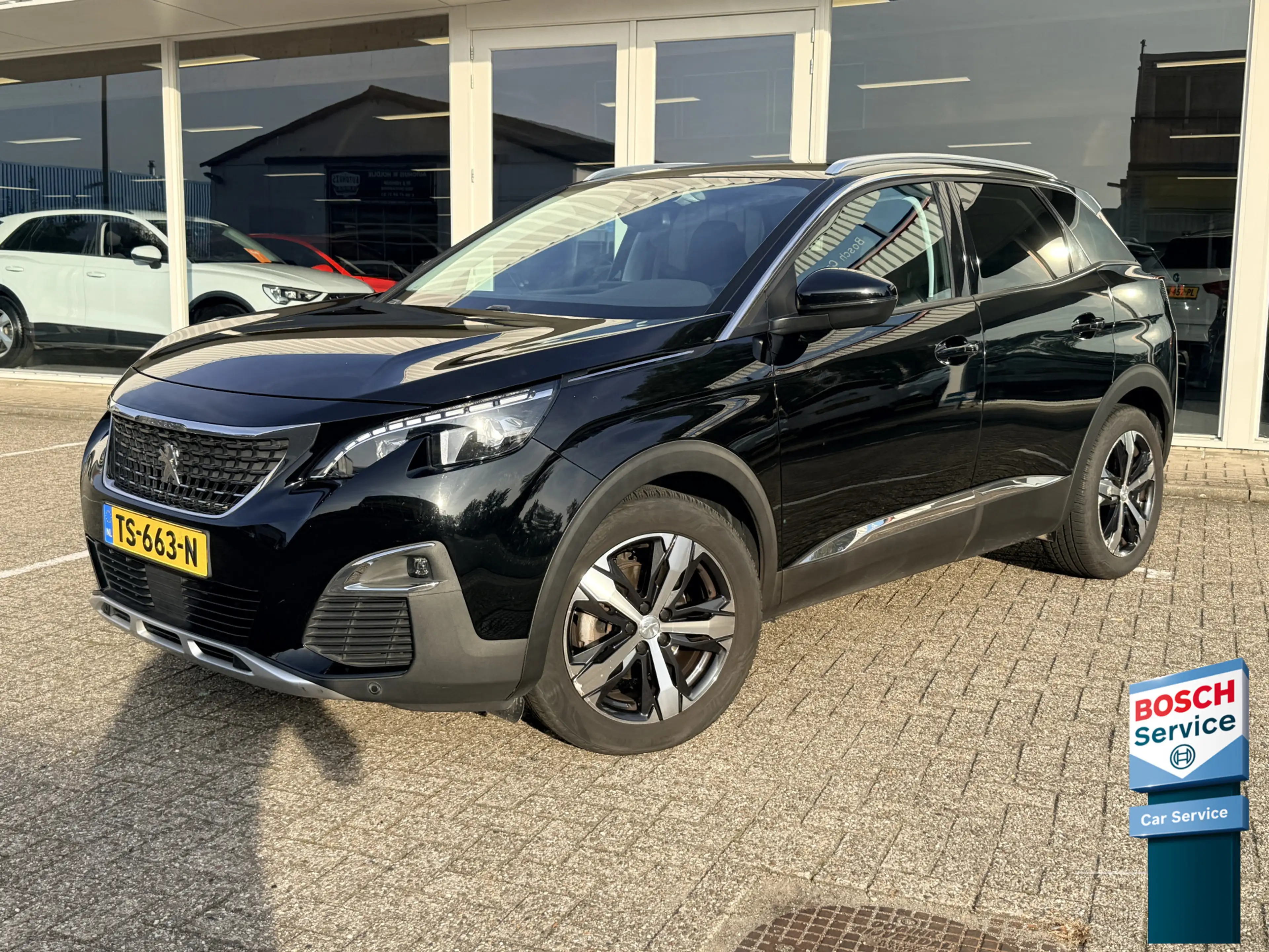Peugeot 3008 1.2 PureTech Allure | LED | Keyless | Apple/Androi