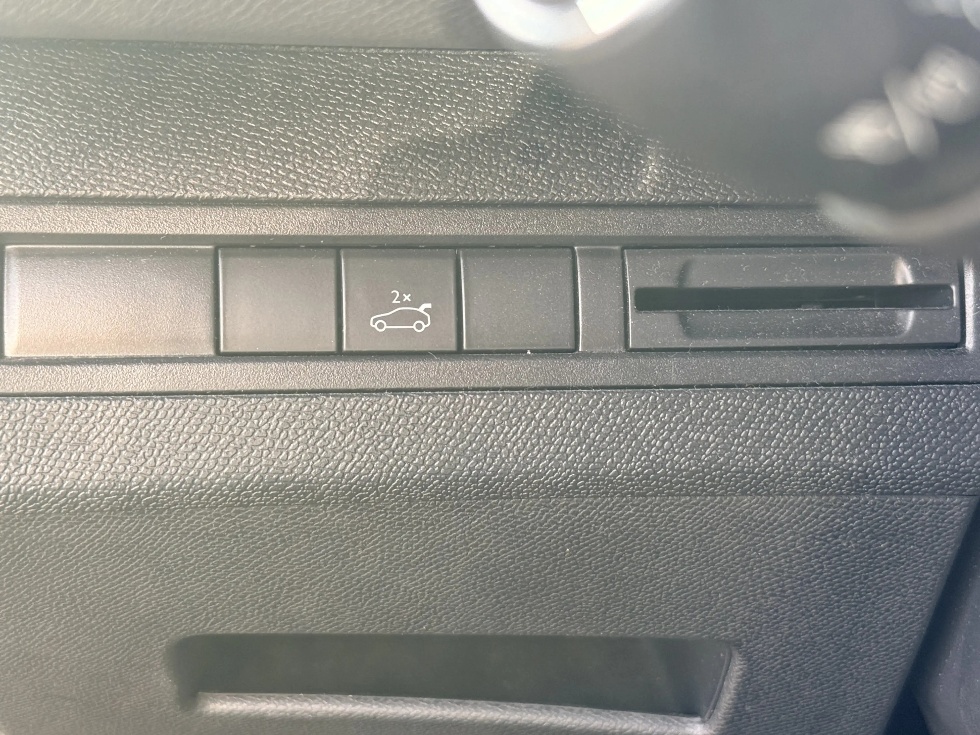 Peugeot 3008 1.2 PureTech Allure | LED | Keyless | Apple/Androi — photo 24