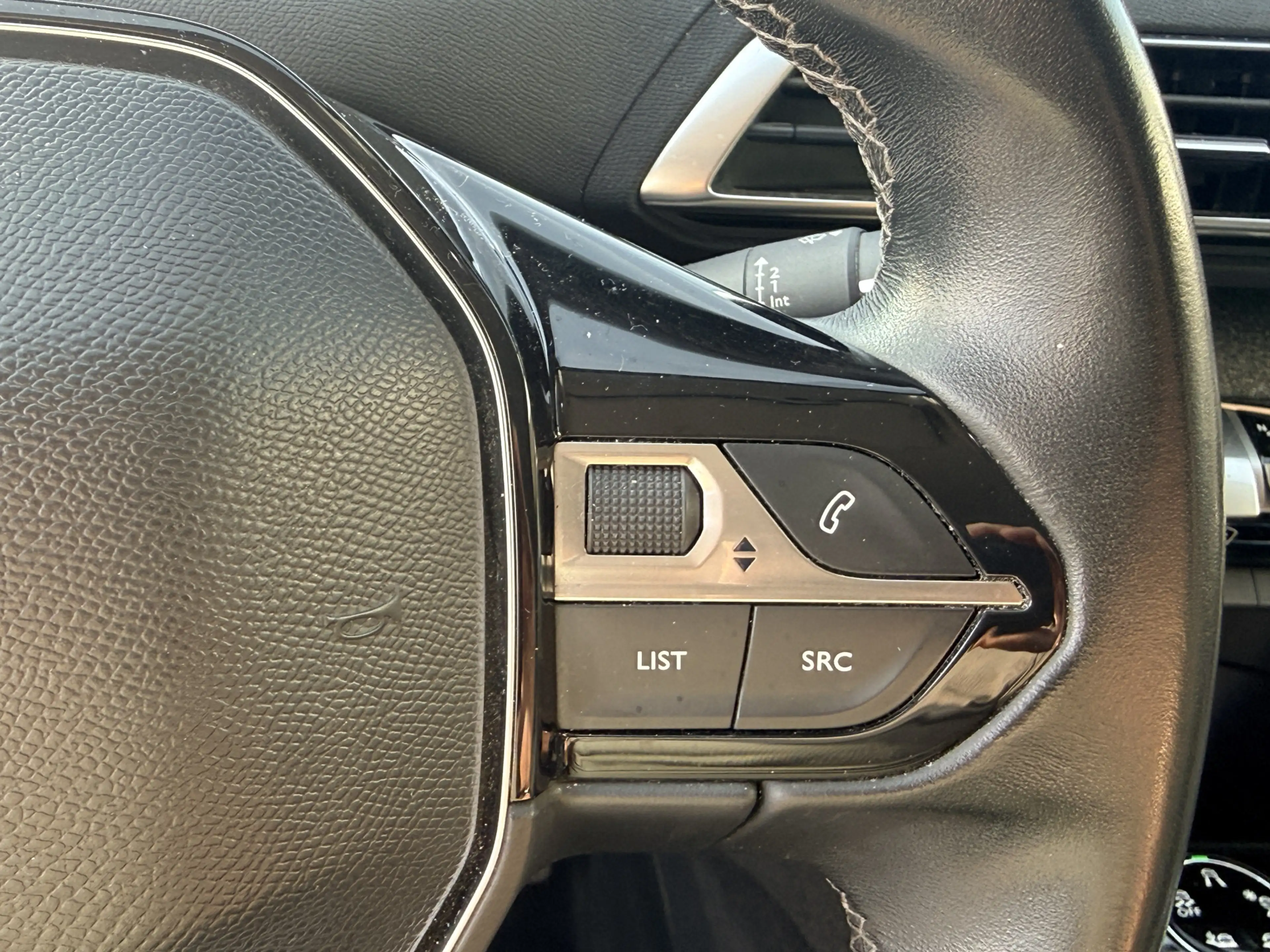 Peugeot 3008 1.2 PureTech Allure | LED | Keyless | Apple/Androi — photo 20