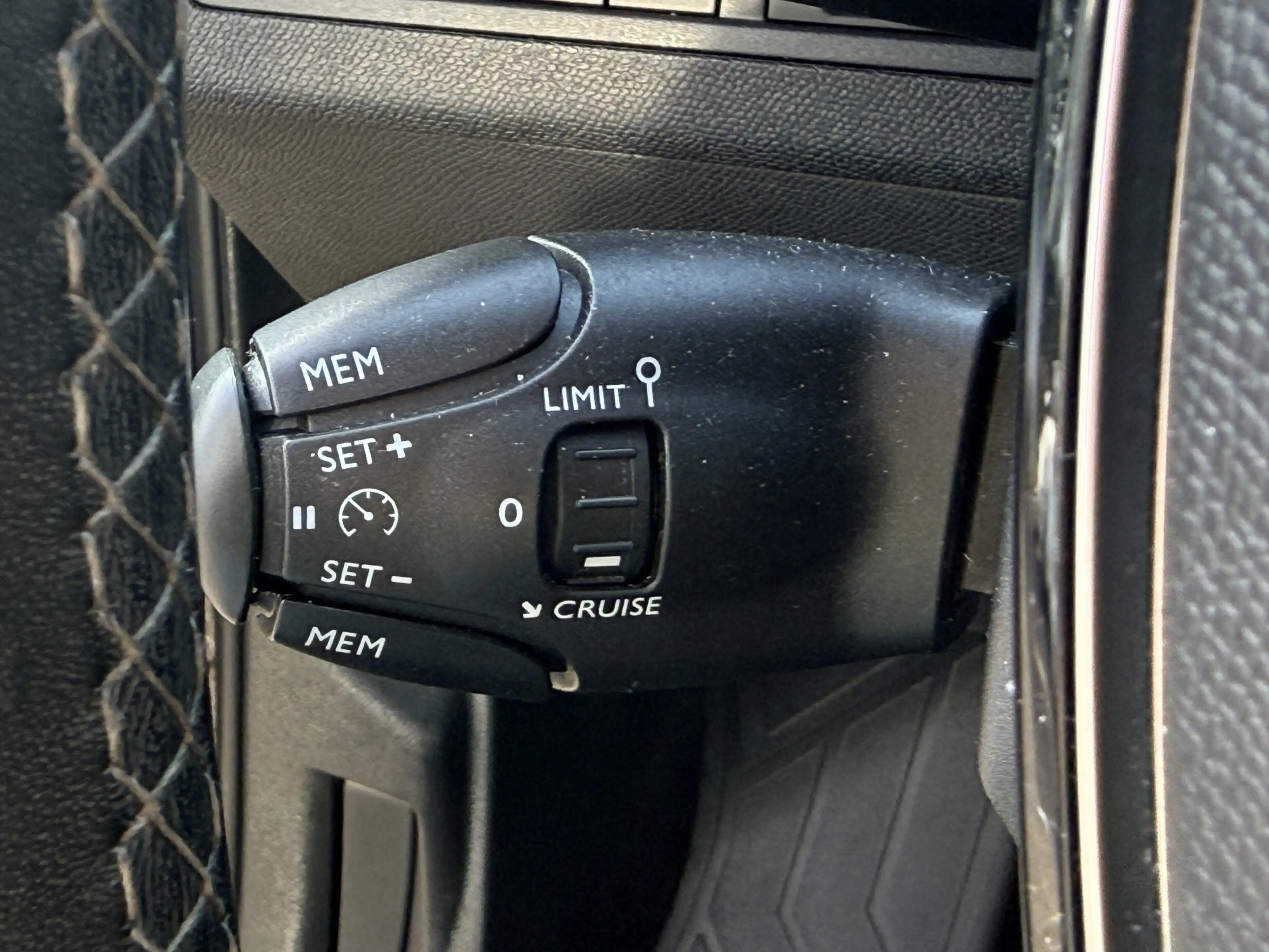 Peugeot 3008 1.2 PureTech Allure | LED | Keyless | Apple/Androi — photo 22