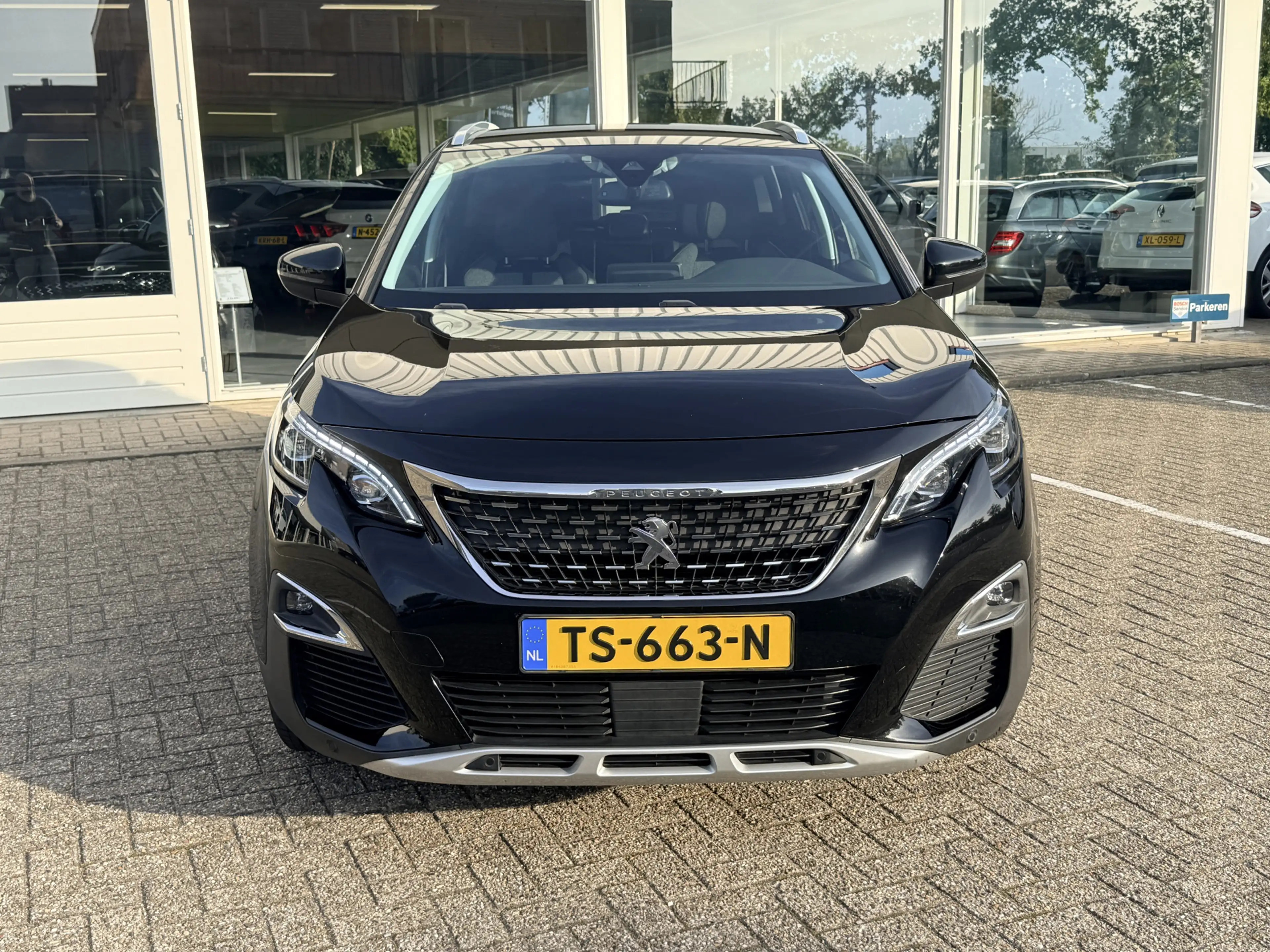Peugeot 3008 1.2 PureTech Allure | LED | Keyless | Apple/Androi — photo 2