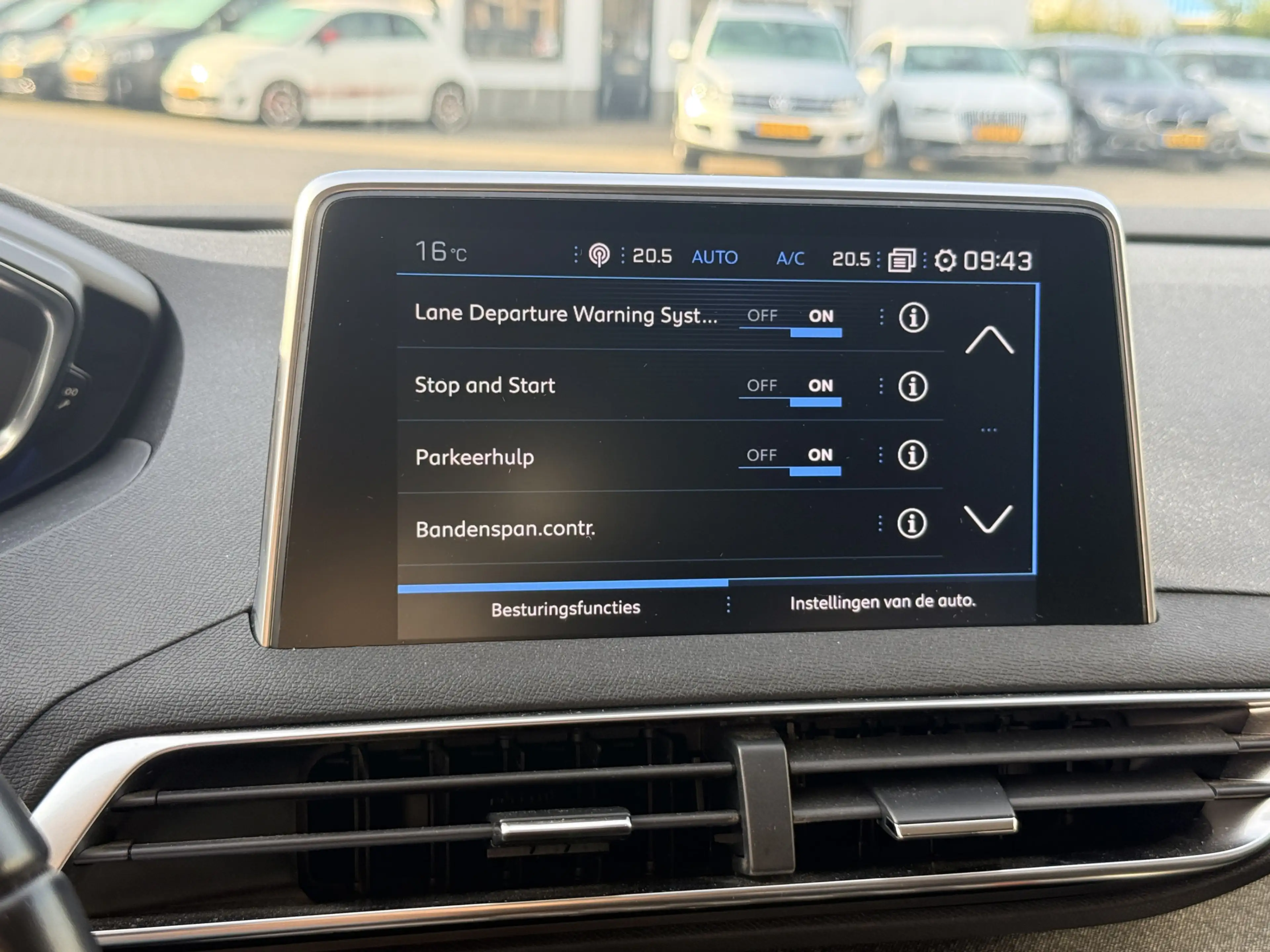 Peugeot 3008 1.2 PureTech Allure | LED | Keyless | Apple/Androi — photo 47