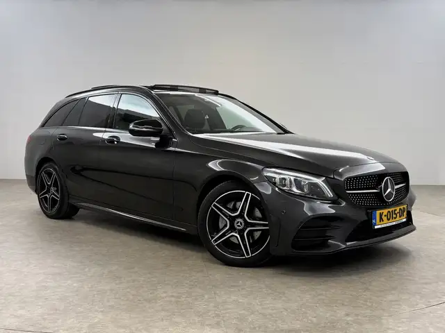 Mercedes-Benz C-Class view 6
