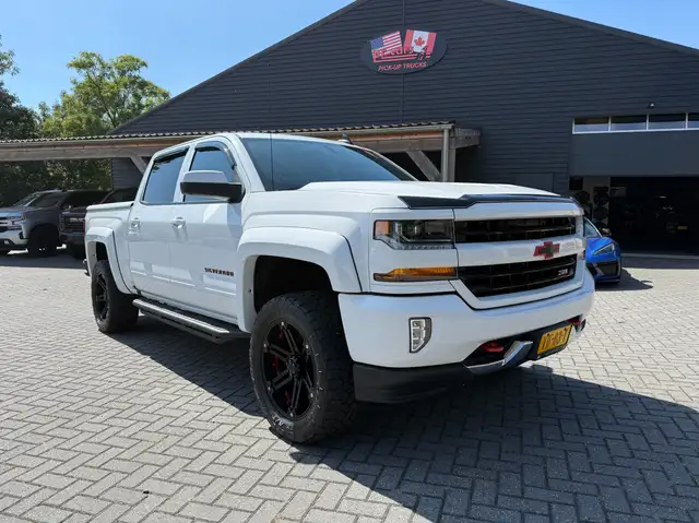 Chevrolet Silverado Z71 5.3L V8 pick-up bedrijfswagen
