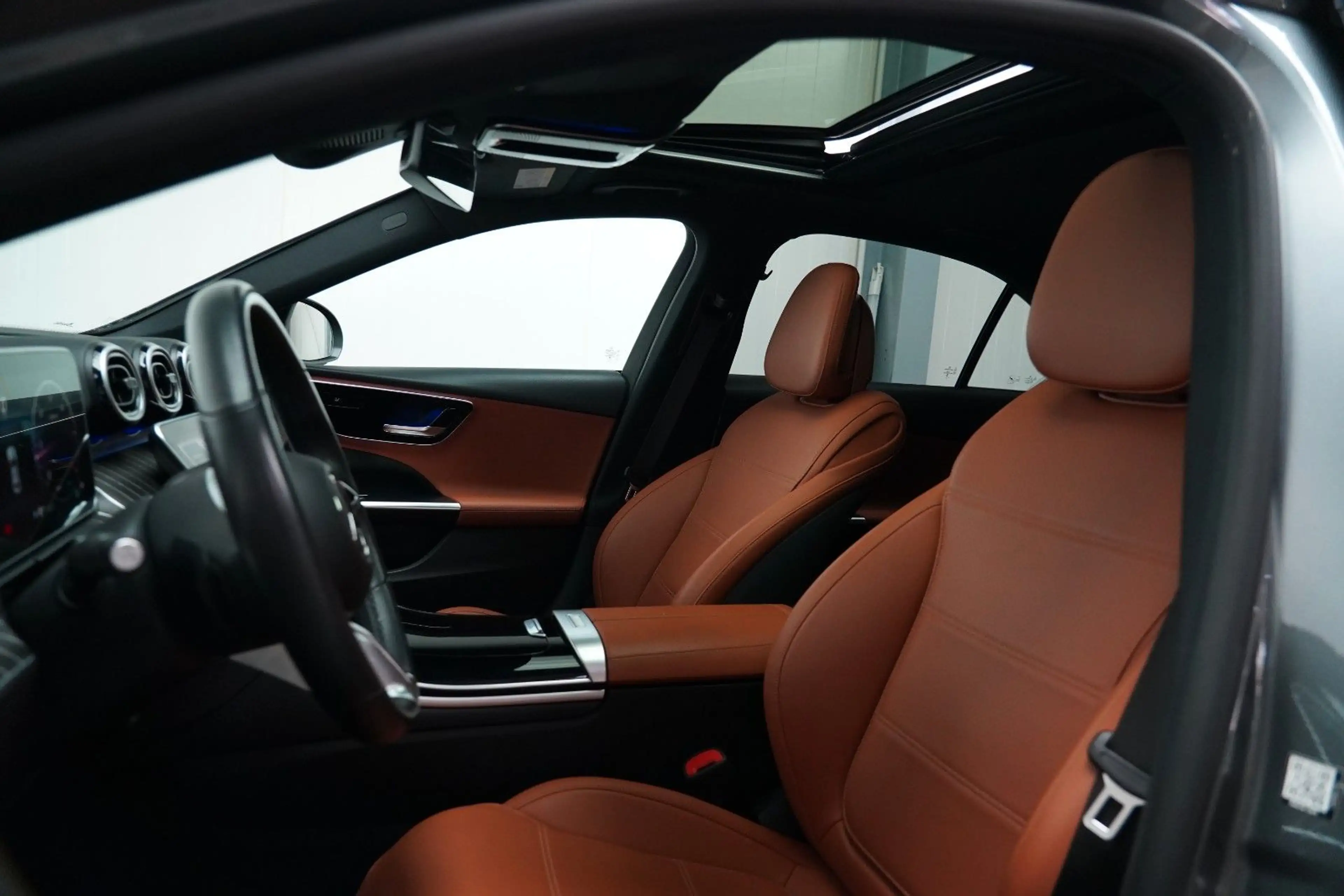 Mercedes-Benz C 220 C220d 9G Avantgarde GSD NAVI CARPLAY KAMERA — photo 10