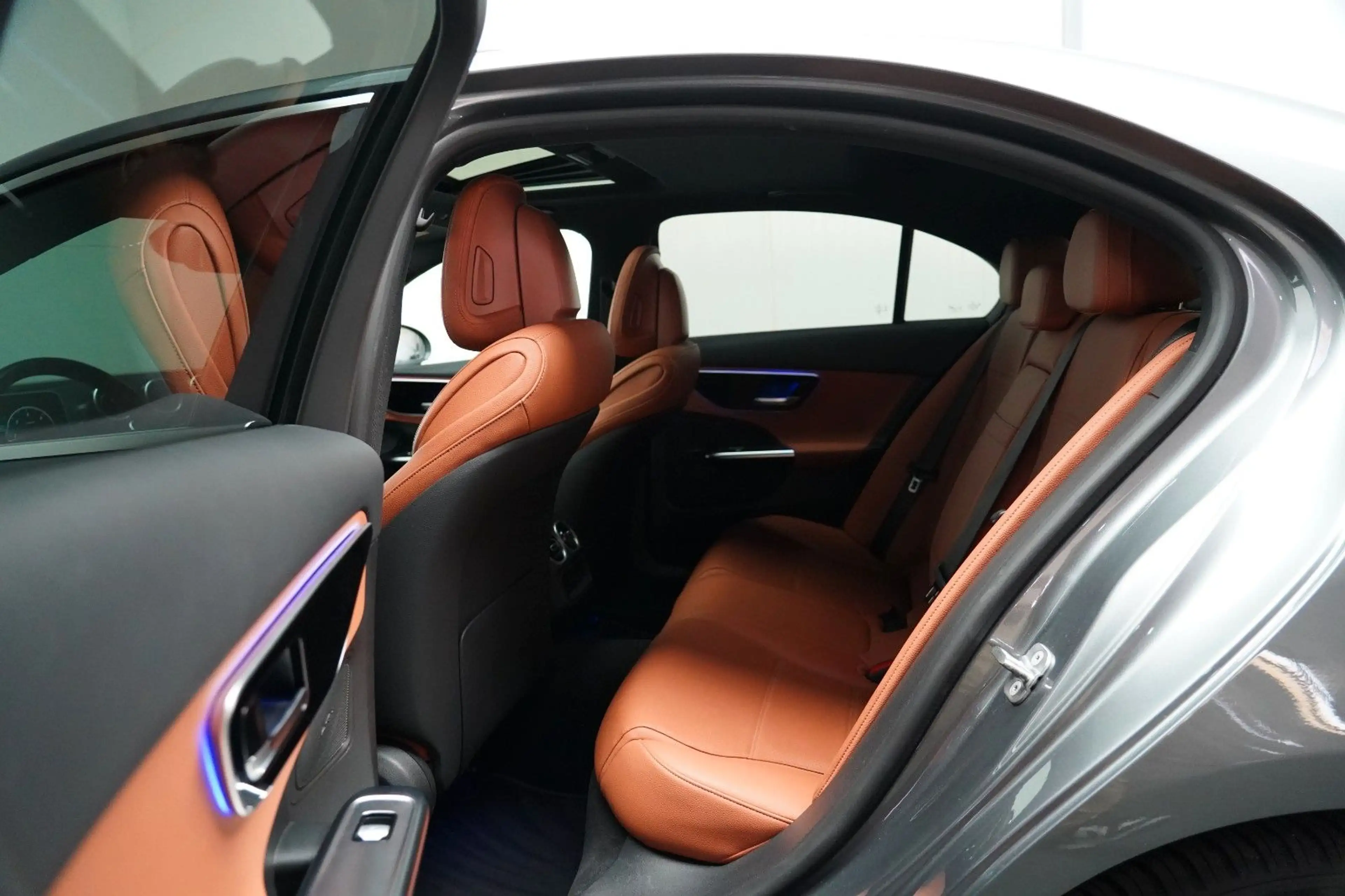 Mercedes-Benz C 220 C220d 9G Avantgarde GSD NAVI CARPLAY KAMERA — photo 15