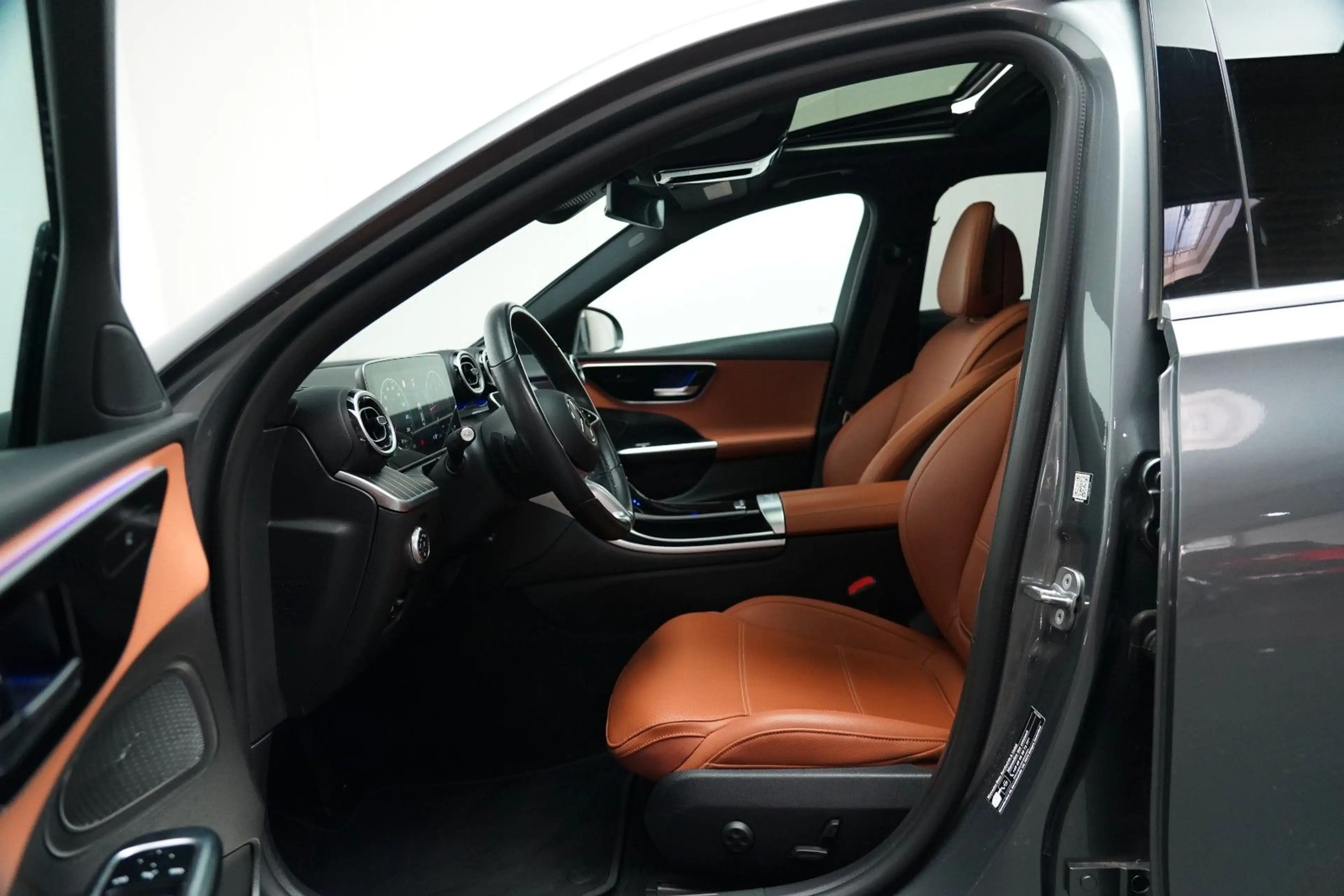 Mercedes-Benz C 220 C220d 9G Avantgarde GSD NAVI CARPLAY KAMERA — photo 11