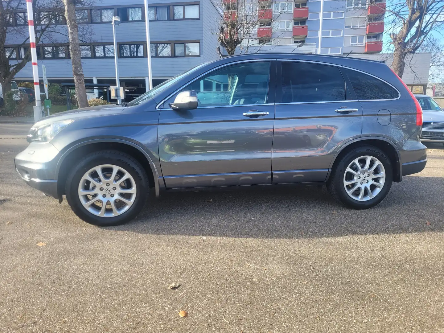 Honda CR-V Executive 50 Jahre Edition *4x4/Panorama* Grau - 2