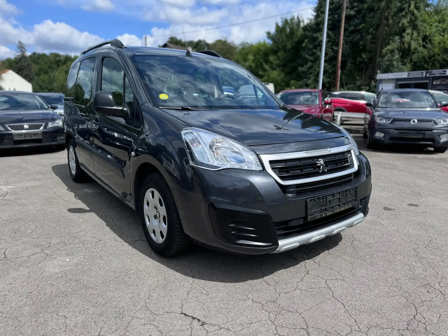 Peugeot Partner Peugeot Partner Tepee Automatik *Navi*Klima*PDC* Gris - 2
