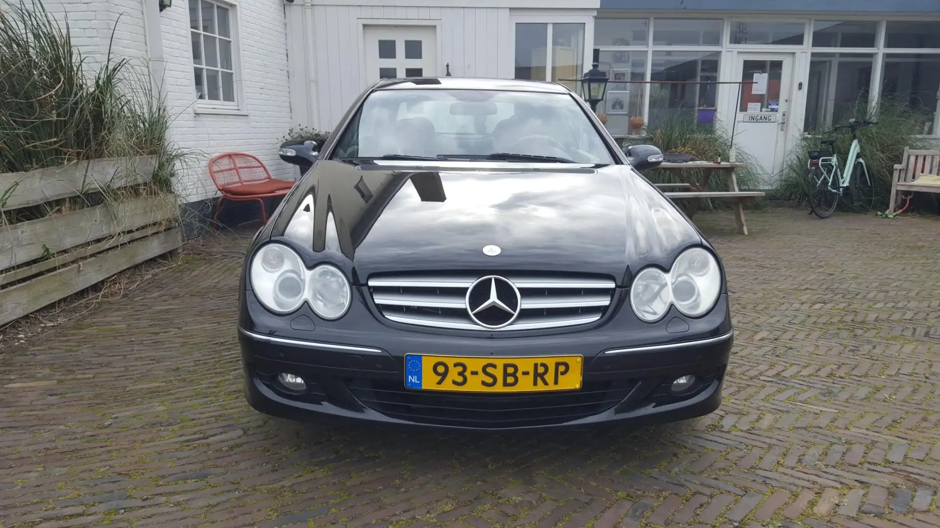 Mercedes-Benz CLK 350 Coupé Elegance N.L. Auto in Excellent mooie condit Negru - 2