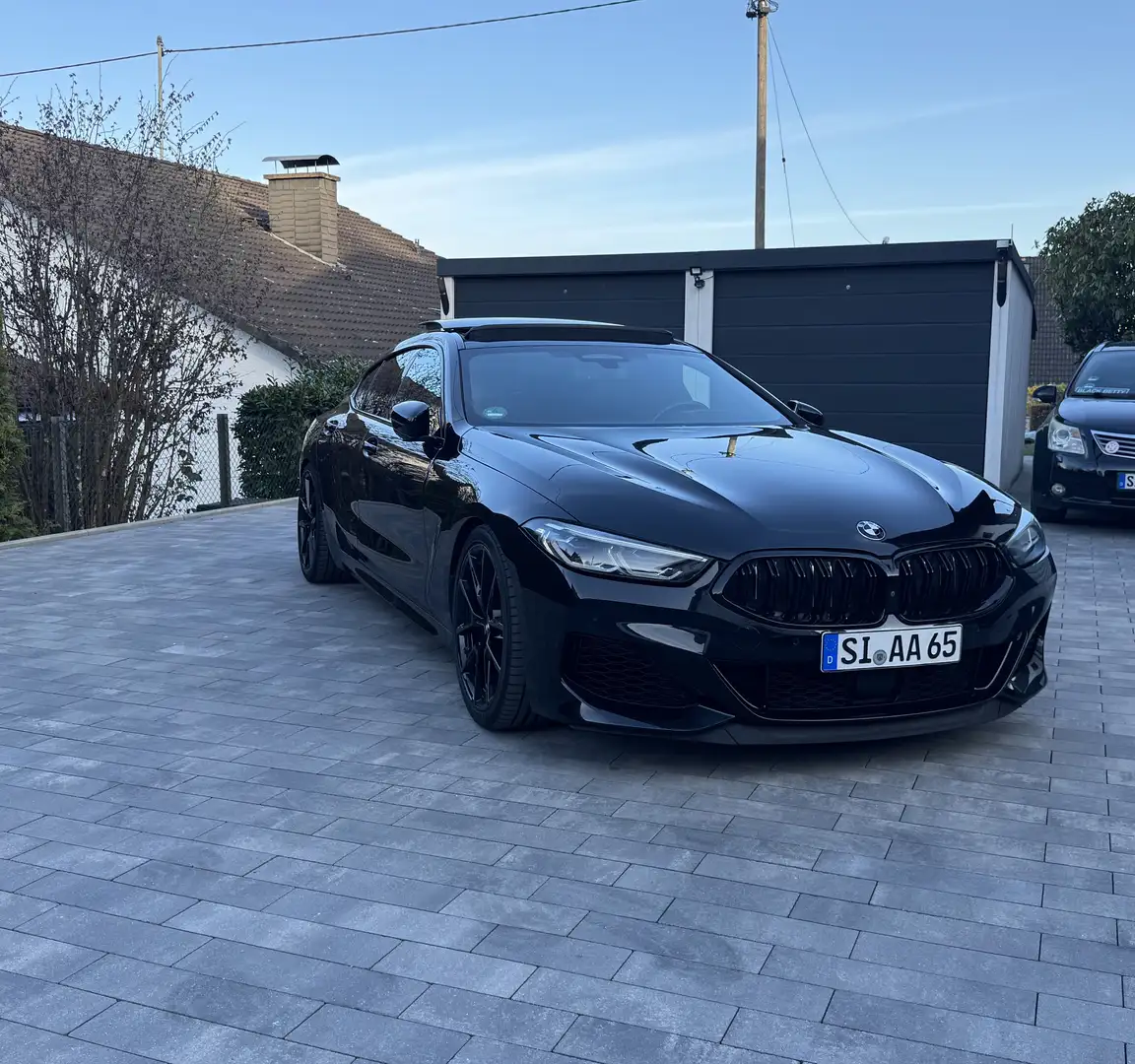 BMW 840 840 i xDrive m Paket Black line Black - 1