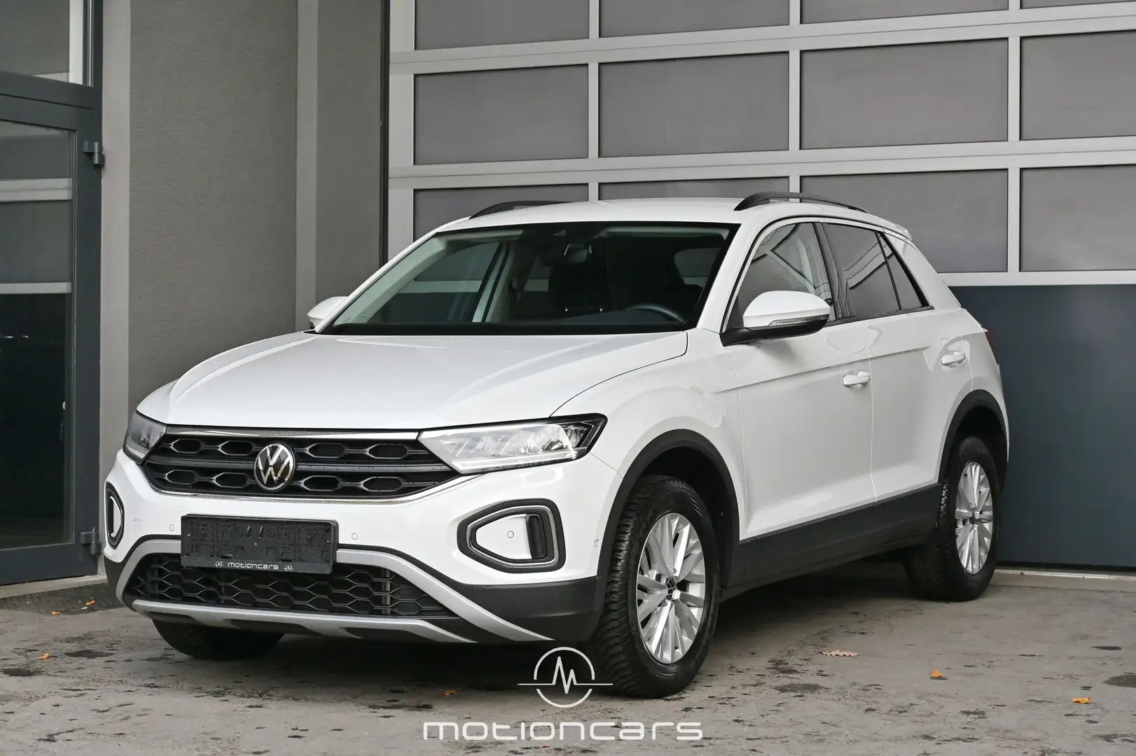 Volkswagen T-Roc 1.0 TSI Life Pickerl NEU Weiß - 1