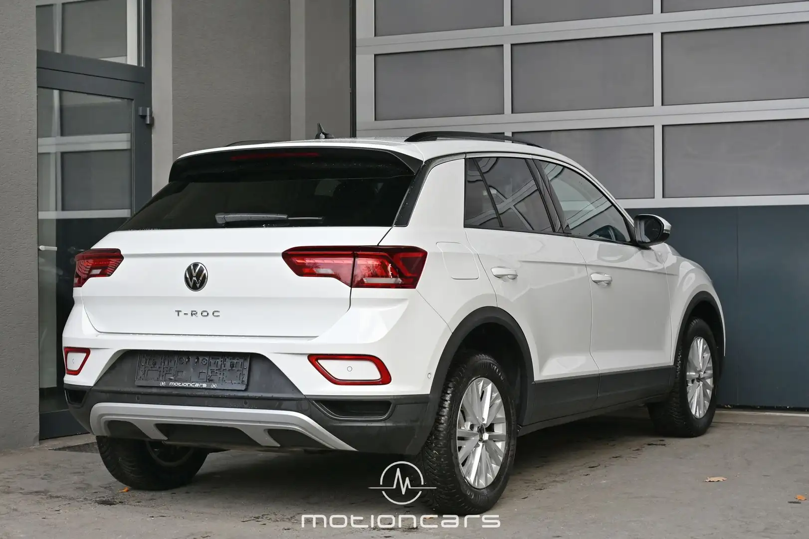 Volkswagen T-Roc 1.0 TSI Life Pickerl NEU Weiß - 2